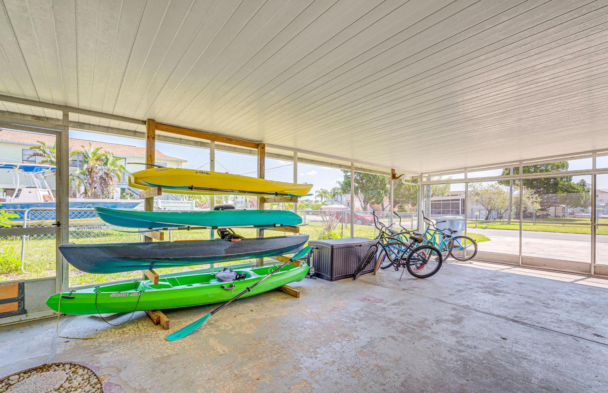 Waterfront Hernando Beach Home With Dock And Hot Tub! Bagian luar foto
