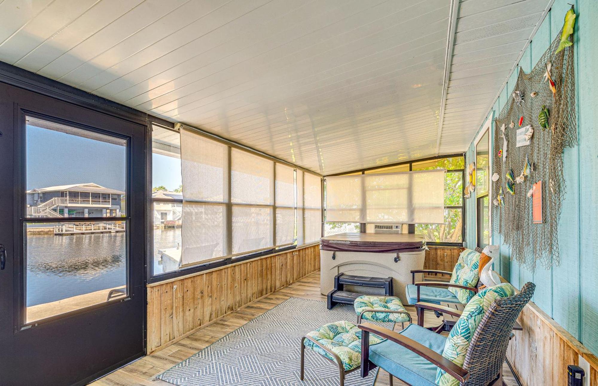 Waterfront Hernando Beach Home With Dock And Hot Tub! Bagian luar foto